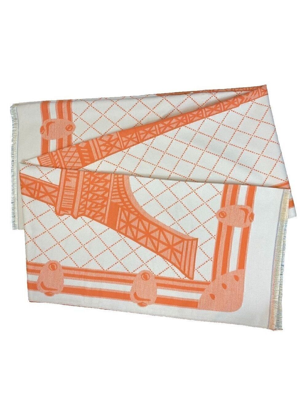 Luxurious Fashion Scarf